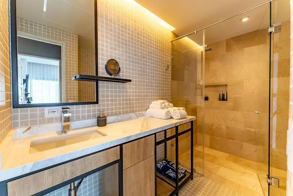 Casa Camaleon Luxury Condominium. Sea Views. Pools Playa del Carmen Appartement