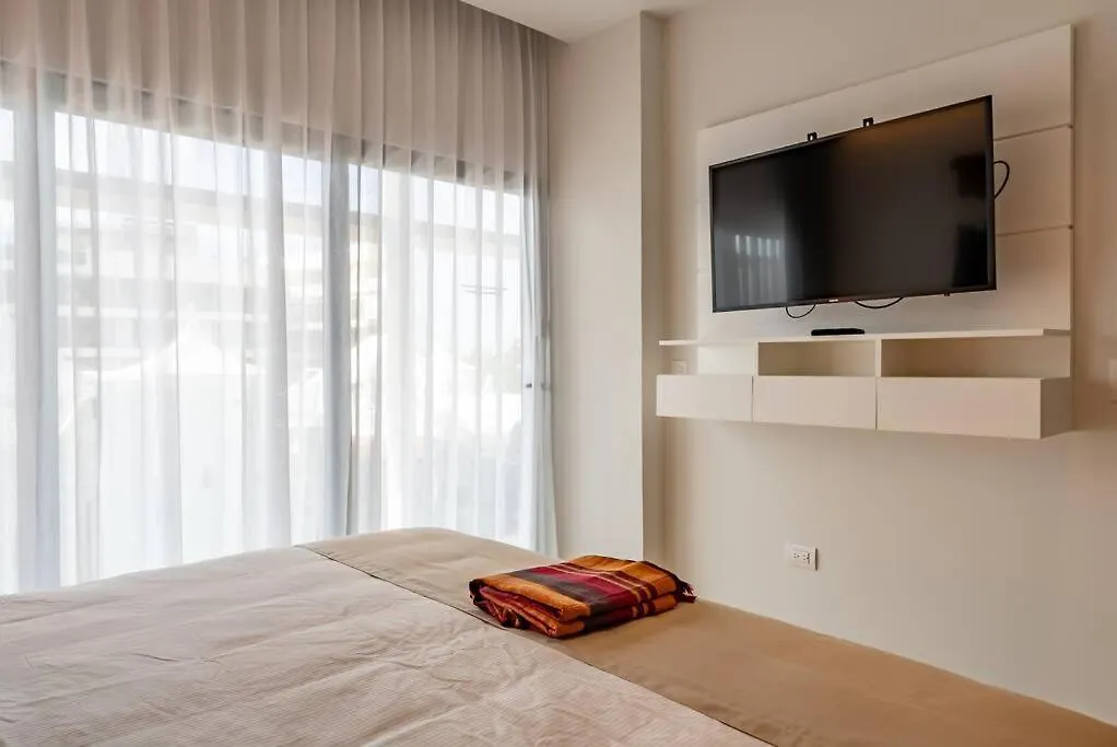 Casa Camaleon Luxury Condominium. Sea Views. Pools Playa del Carmen