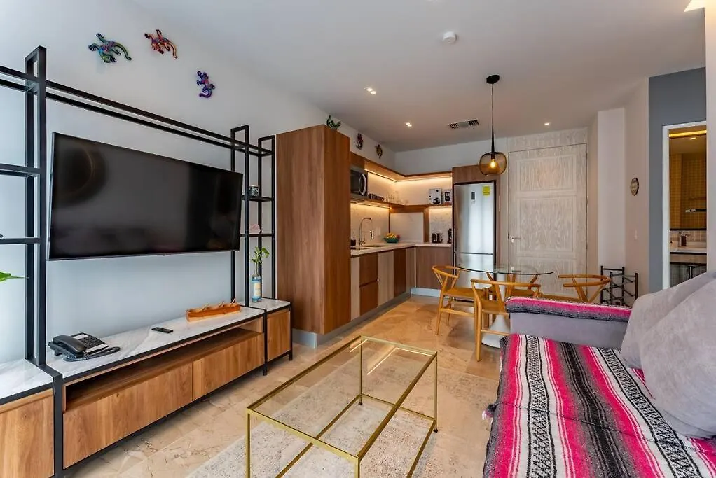 Casa Camaleon Luxury Condominium. Sea Views. Pools Playa del Carmen Mexico
