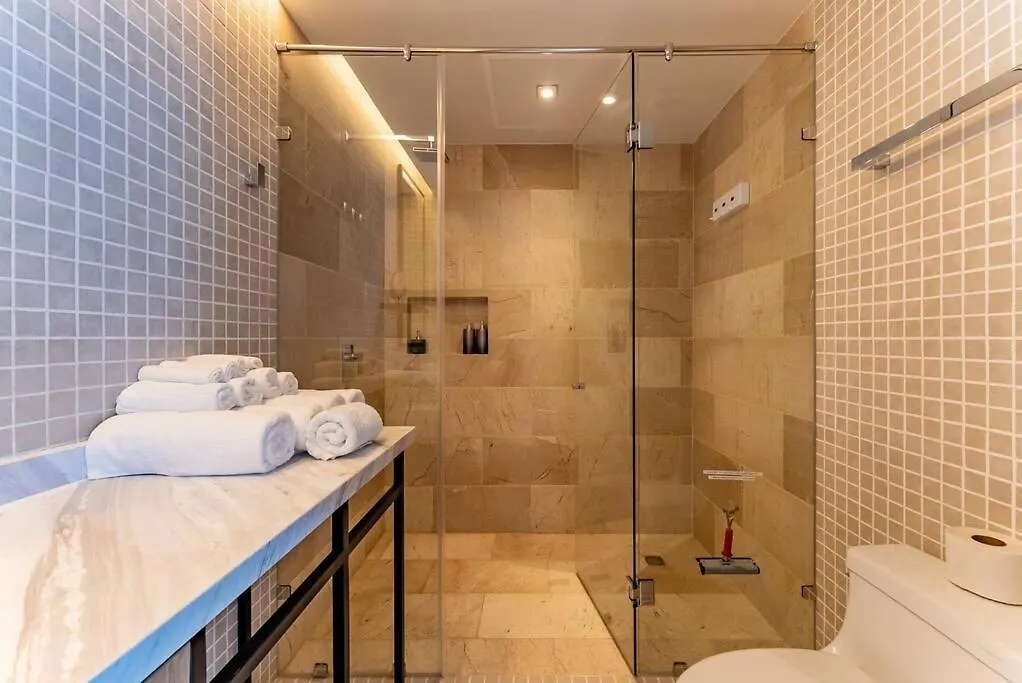 Casa Camaleon Luxury Condominium. Sea Views. Pools Playa del Carmen México